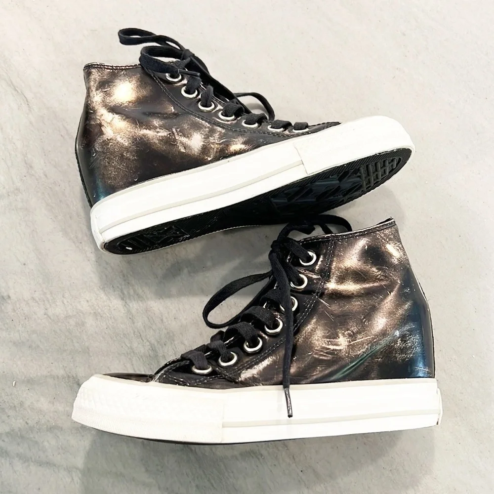 Chuck Taylor Lux Brush-Off Leather Wedge Sneakers Size 5 Gunmetal Bronze